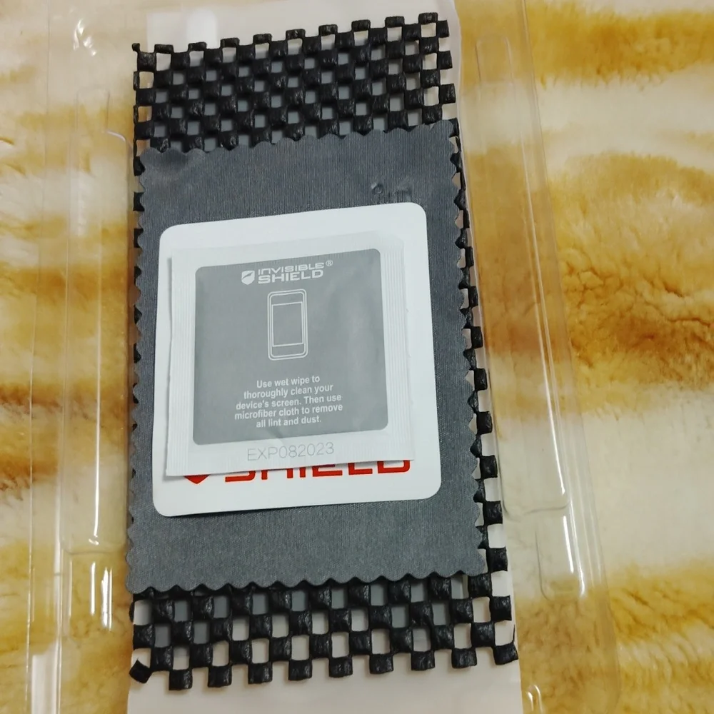 Invisible Shield glass elite privacy